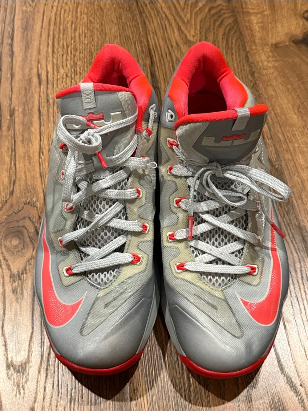 Nike LeBron 11 Low 'Base Grey Laser Crimson' sneakers